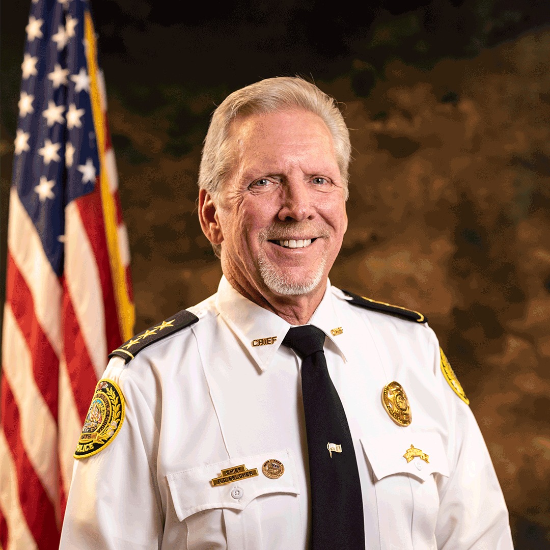 Photo of Chief Randy Belcher with the Duluth Police Department